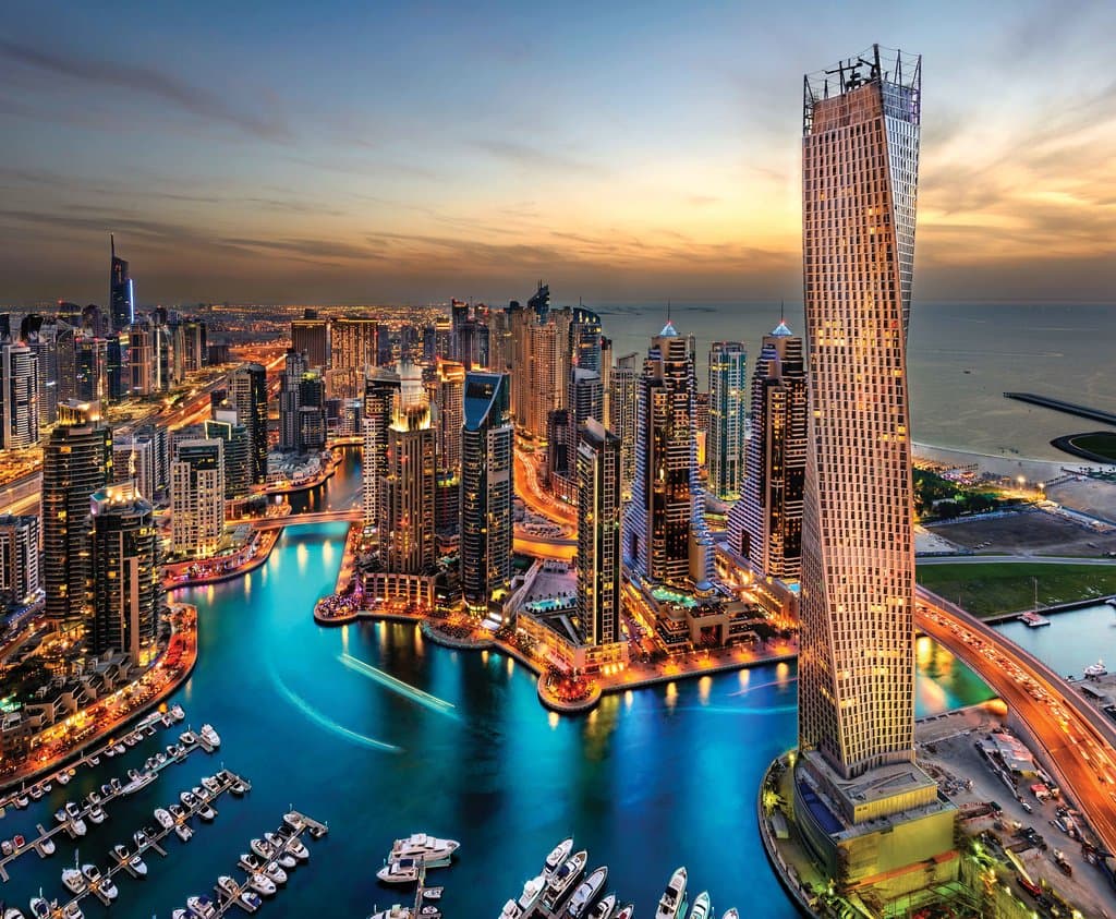 Dubai Adventures: From Soaring Skyscrapers to Secret Souks